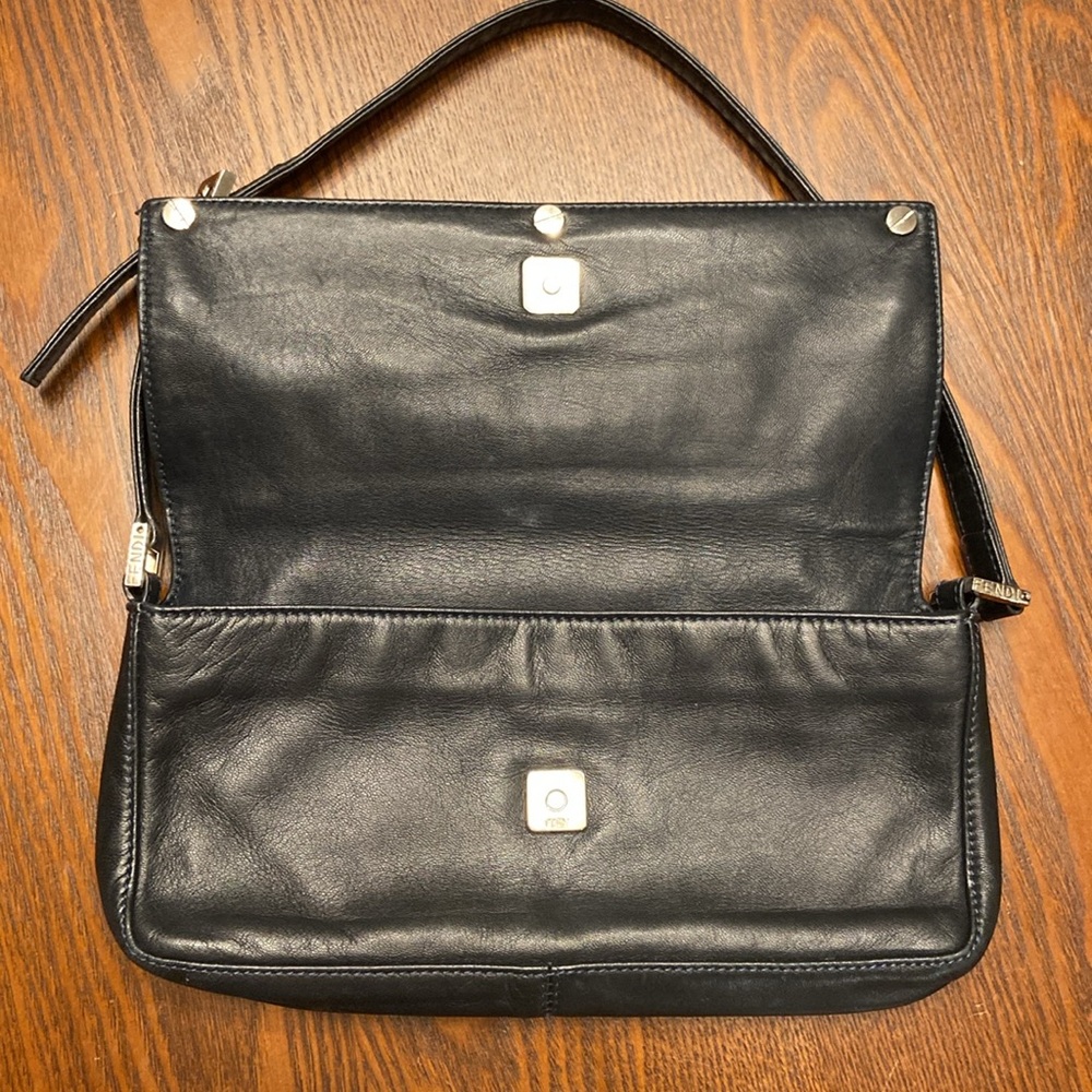 Fendi Leather Flap Pochette Baguette Shoulder Bag - Picture 6 of 10